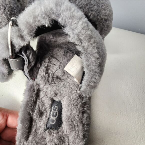 UGG Women's Fuzz Yeah Slide Slippers Gray Fur Sandals Flat Size 10 - Picture 6 of 7